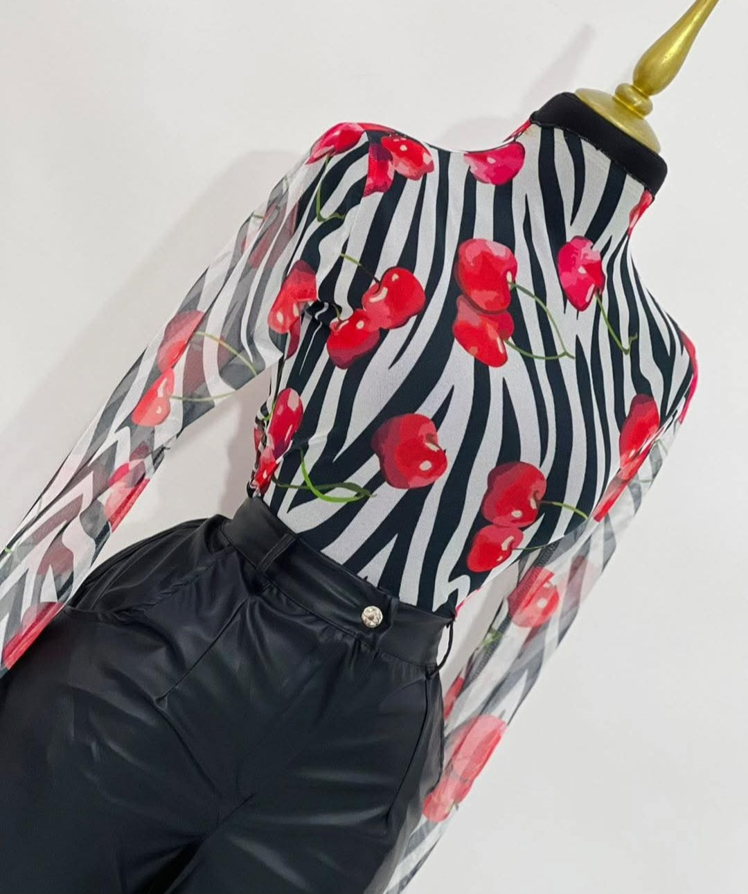 Blusa mesh zebra